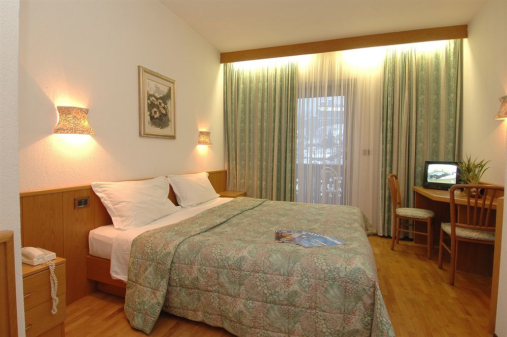Hotel Comtes De Challant Etico Valle D'aosta Fenis
