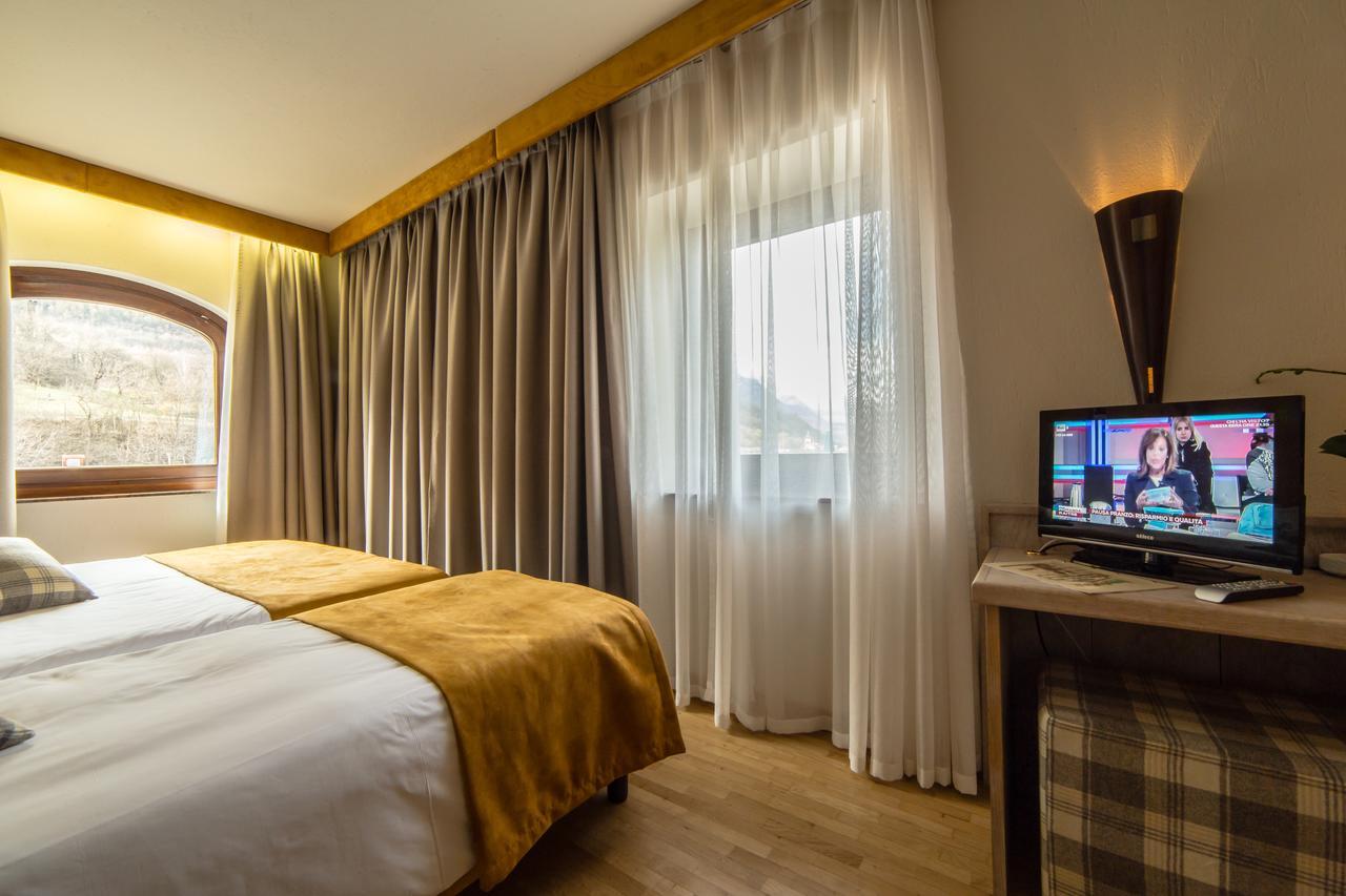 Hotel Comtes De Challant Etico Valle D'aosta Fenis